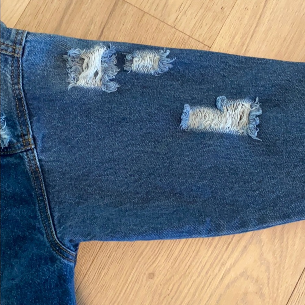 Cropped Denim Jacket - Picture 3 of 5